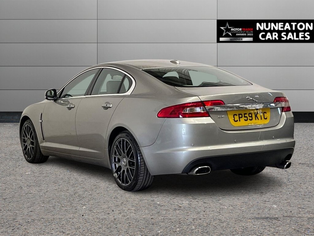 Used Jaguar XF 2010 for sale - 77849719: Photo 5