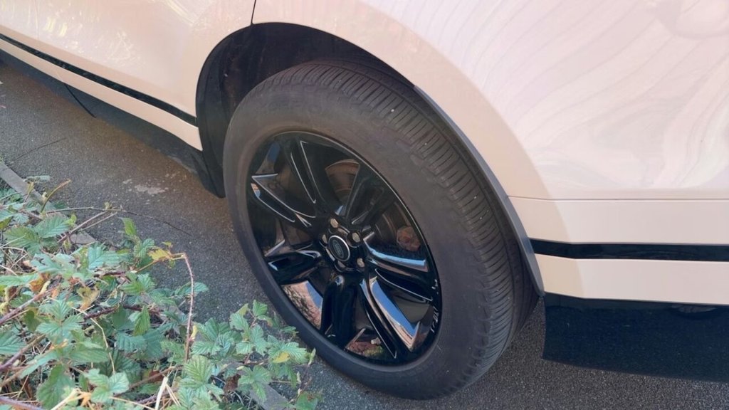 Used Land Rover Range Rover Velar 2020 for sale - 77971607: Photo 5