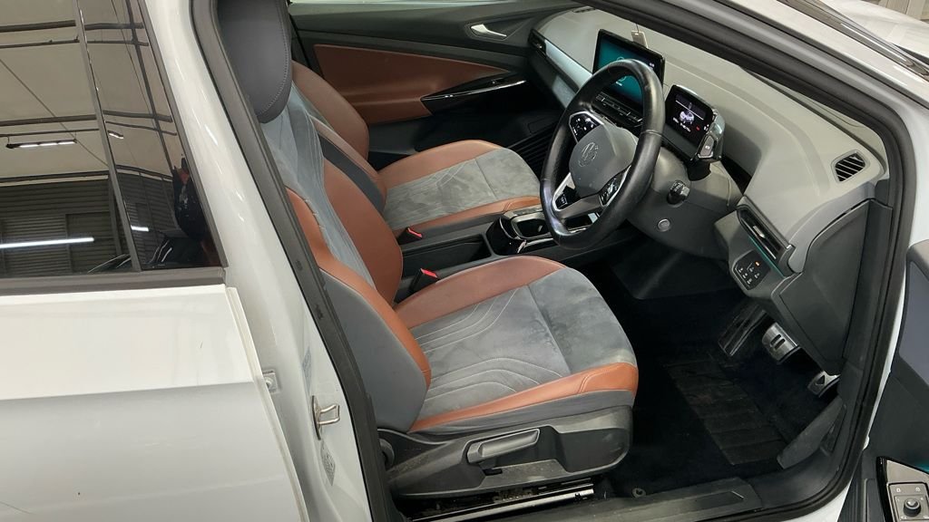 Used Volkswagen ID.4 2021 for sale - 76496364: Photo 9