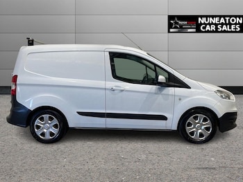 Used Ford Transit Courier 2016 for sale - 78444231: Photo