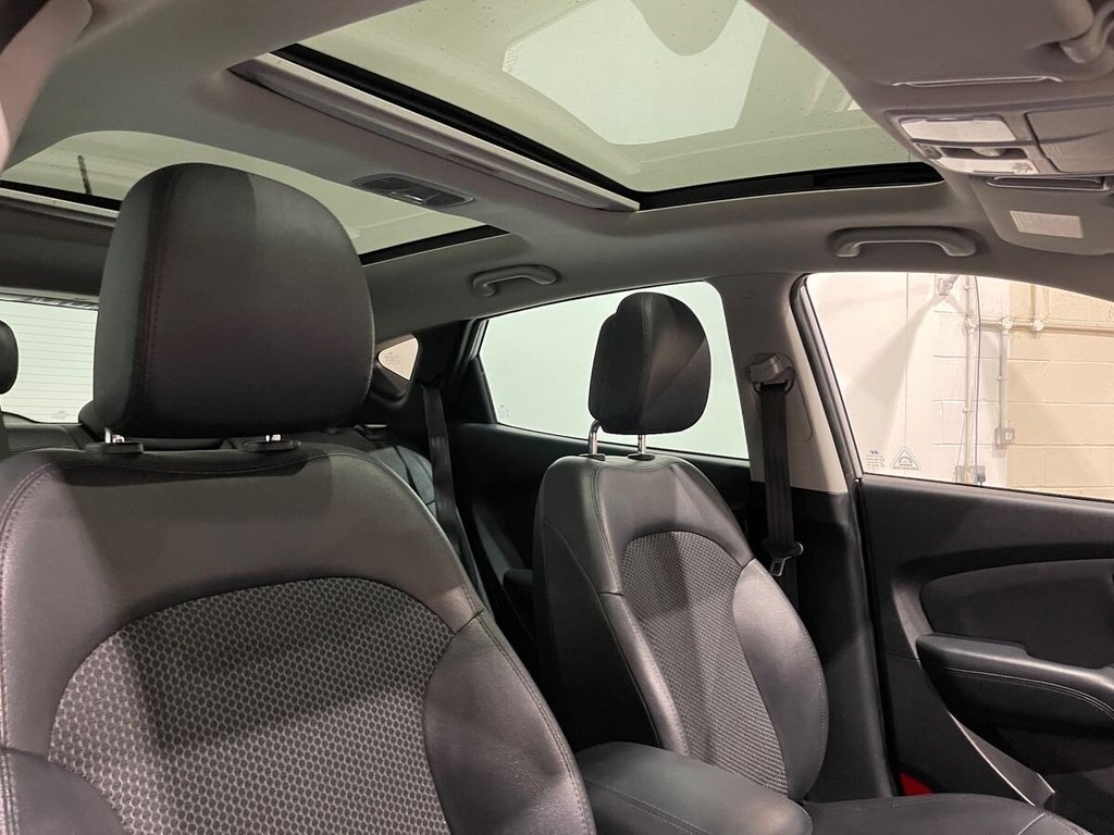 Used Hyundai Ix35 2013 for sale - 76547165: Photo 12