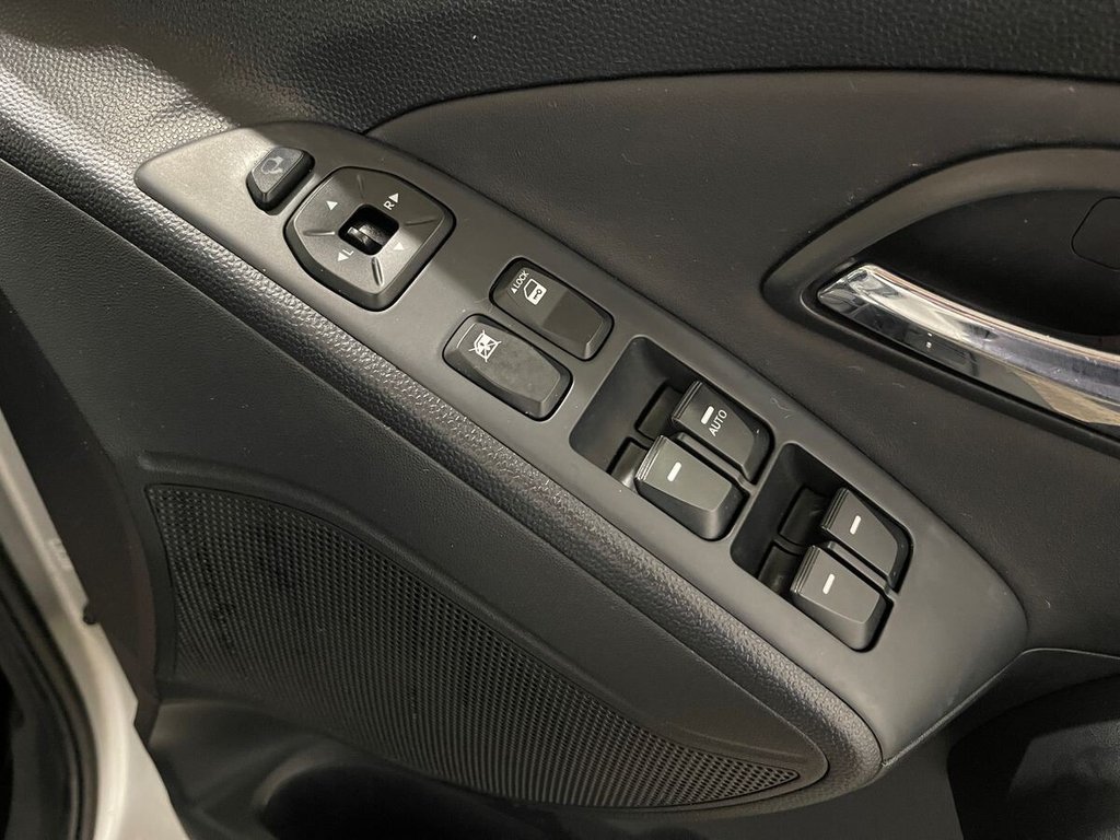 Used Hyundai Ix35 2013 for sale - 76547165: Photo 19