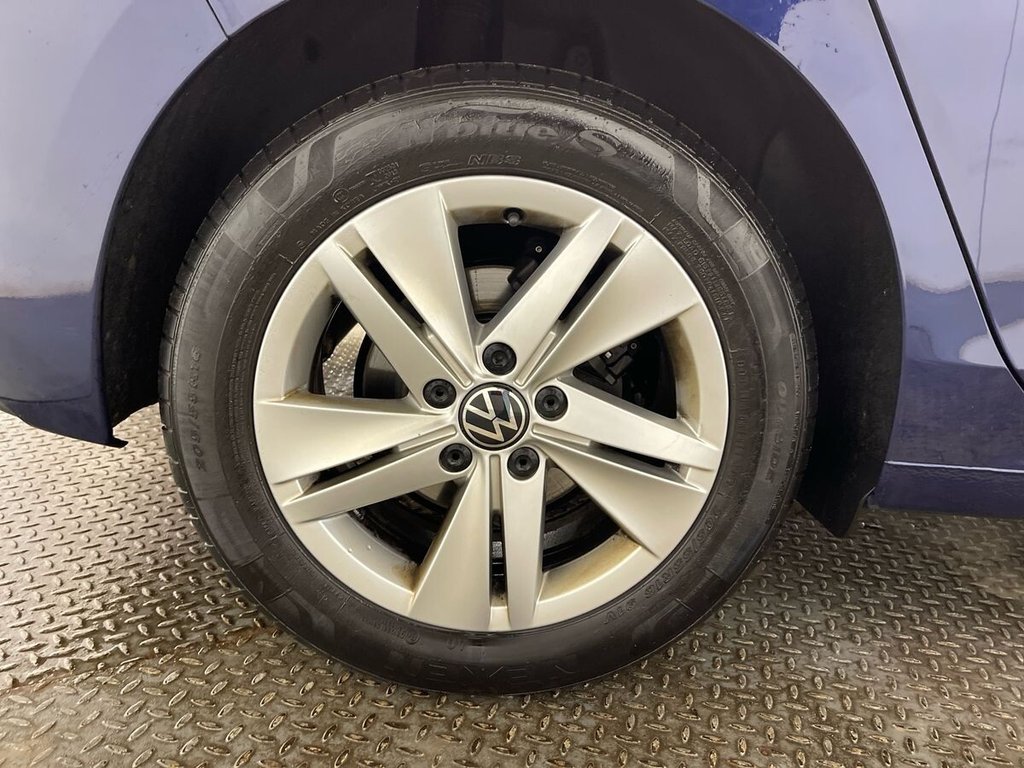 Used Volkswagen Golf 2023 for sale - 77703528: Photo 30