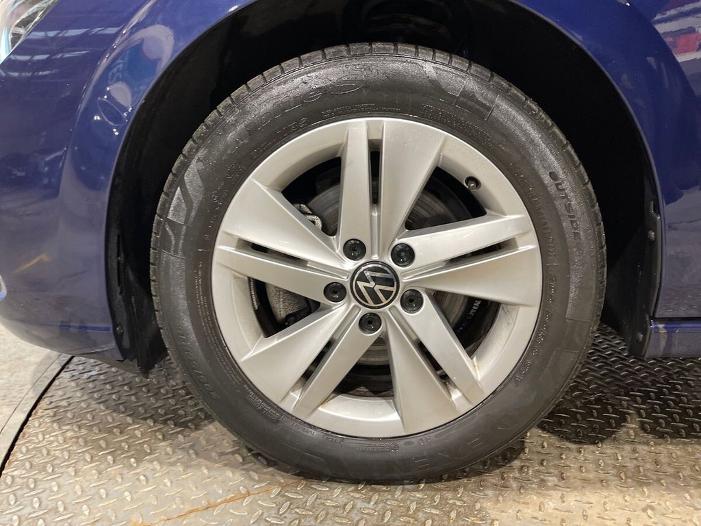 Used Volkswagen Golf 2023 for sale - 77703528: Photo 32