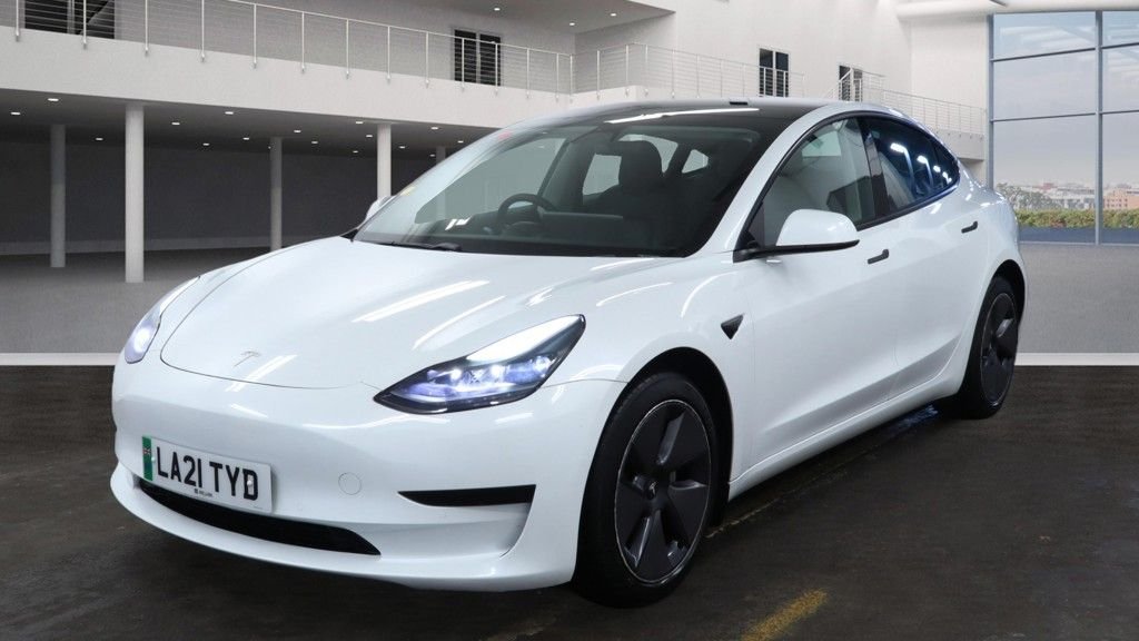 Used Tesla Model 3 2021 for sale - 77121874: Photo 2