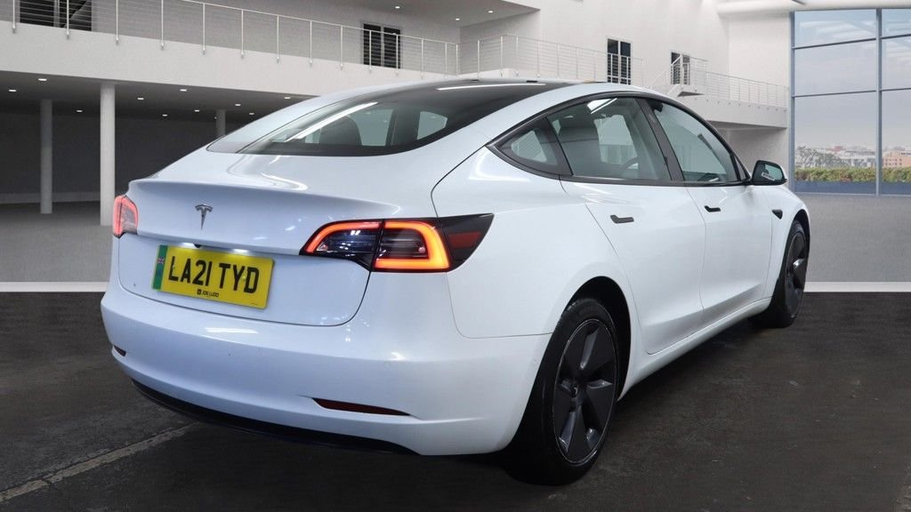 Used Tesla Model 3 2021 for sale - 77121874: Photo 4