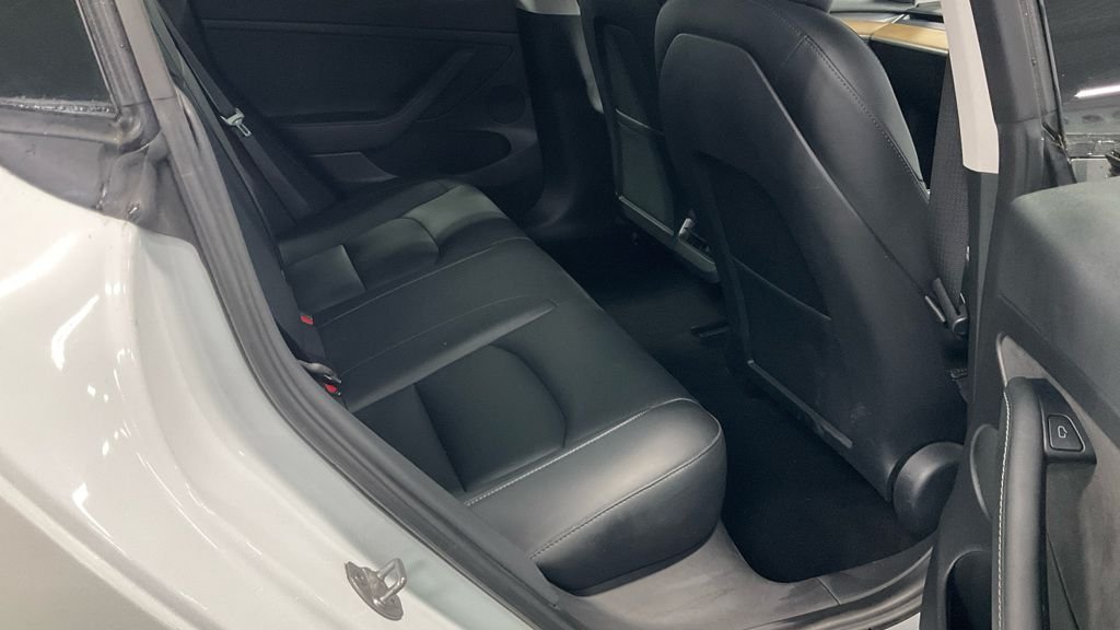 Used Tesla Model 3 2021 for sale - 77121874: Photo 8