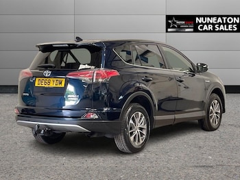 Used Toyota RAV4 2018 for sale - 79438141: Photo