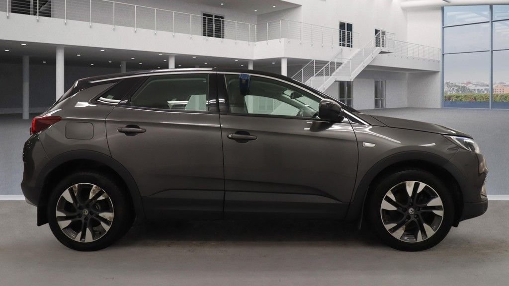 Used Vauxhall Grandland X 2019 for sale - 76509849: Photo 5