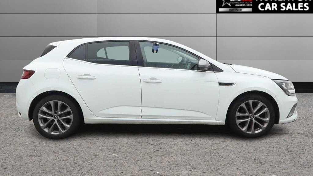 Used Renault Megane 2018 for sale - 78200954: Photo 2