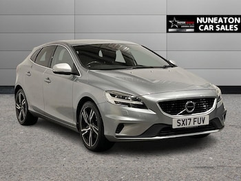 Used Volvo V40 2017 for sale - 77263754: Photo