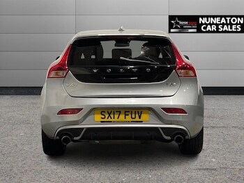 Used Volvo V40 2017 for sale - 77263754: Photo