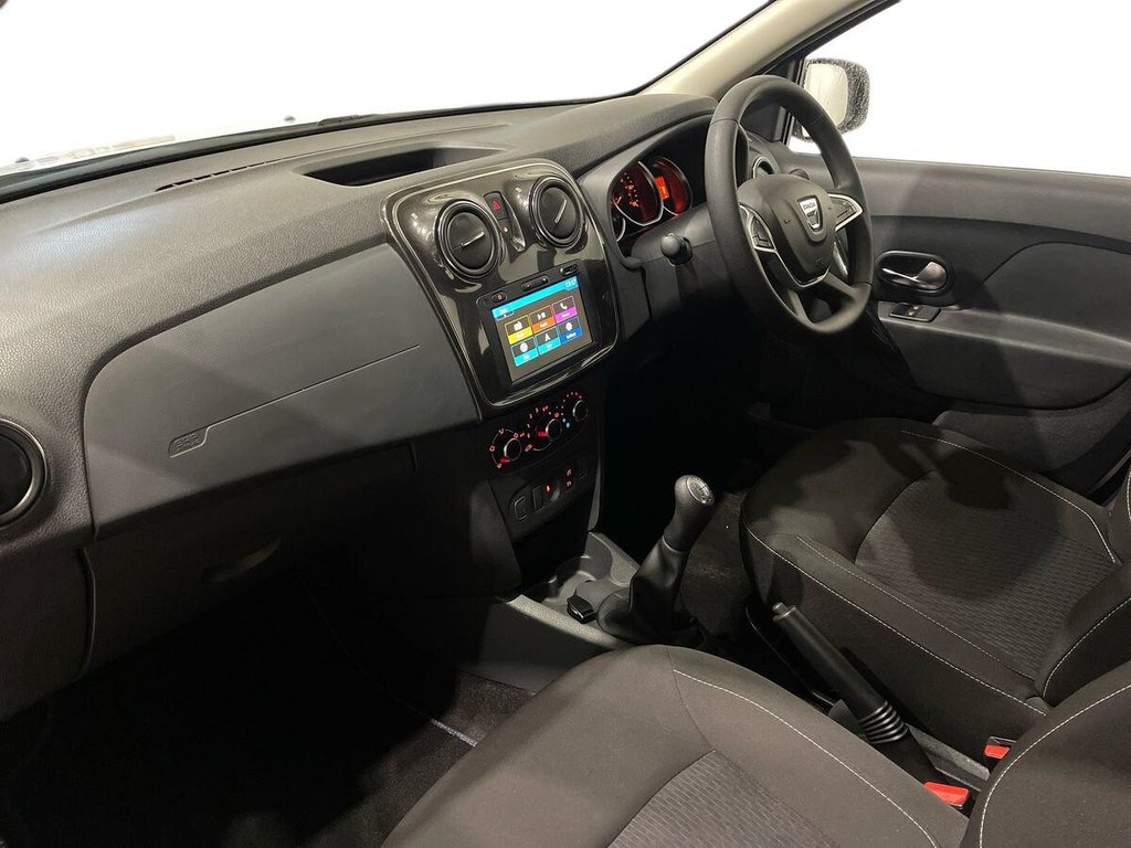 Used Dacia Sandero 2020 for sale - 76900839: Photo 13