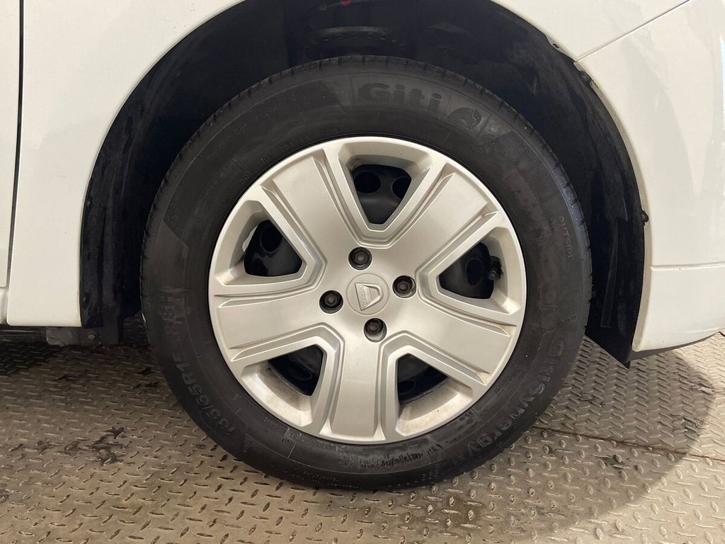 Used Dacia Sandero 2020 for sale - 76900839: Photo 22