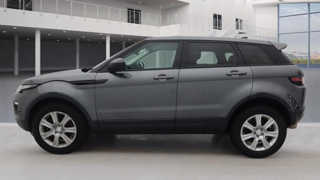 Used Land Rover Range Rover Evoque 2018 for sale - 76610243: Photo 6