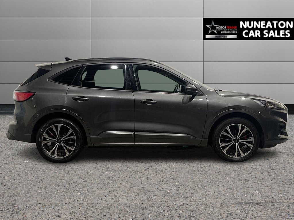 Used Ford Kuga 2021 for sale - 77037731: Photo 2