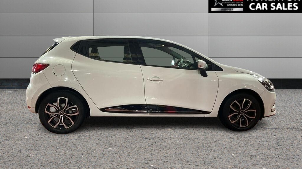 Used Renault Clio 2019 for sale - 77966786: Photo 2
