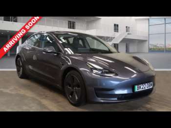 2022 (22) - Standard Range Plus Saloon 4dr Electric Auto RWD (241 bhp)