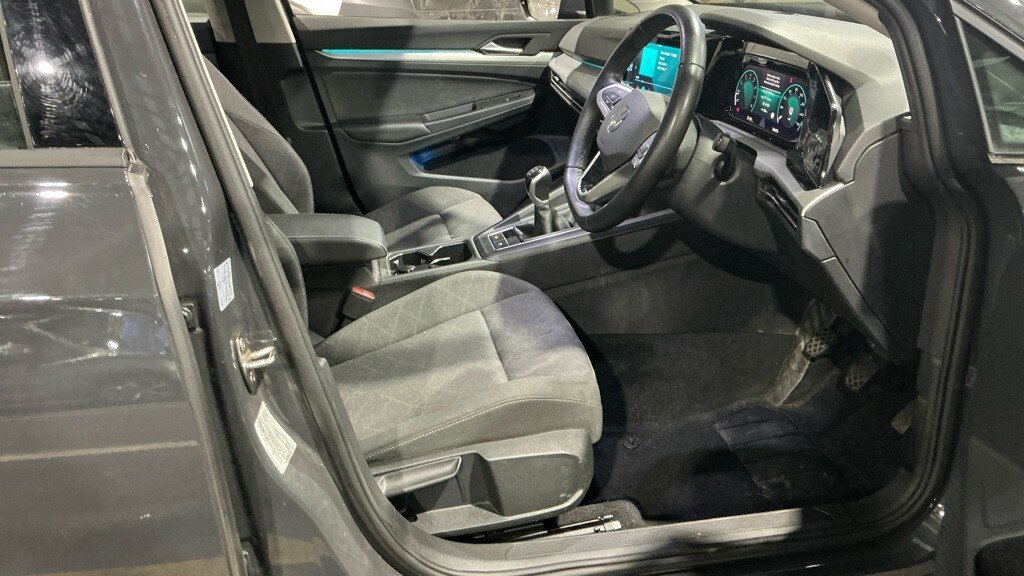 Used Volkswagen Golf 2023 for sale - 77464005: Photo 15