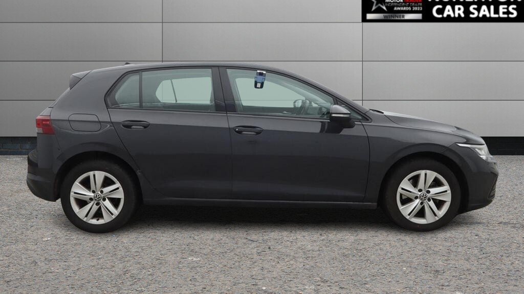 Used Volkswagen Golf 2023 for sale - 77464005: Photo 2