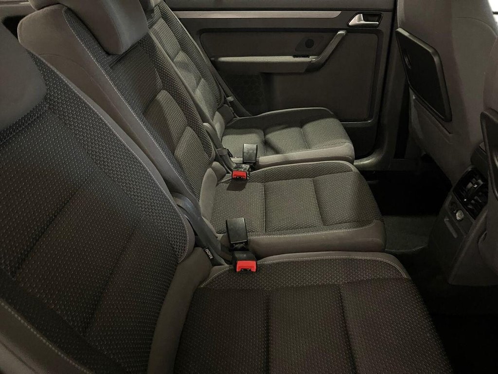 Used Volkswagen Touran 2014 for sale - 77172264: Photo 26