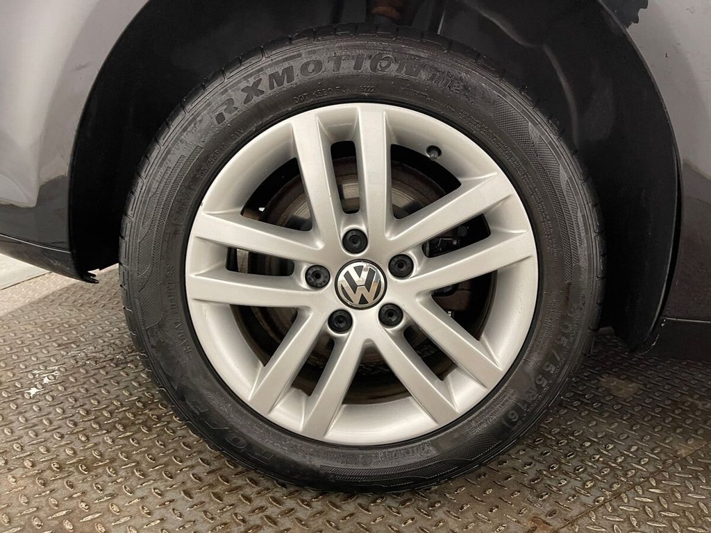 Used Volkswagen Touran 2014 for sale - 77172264: Photo 29