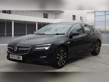 Used Vauxhall Insignia 2022 for sale - 76280110: Photo 2