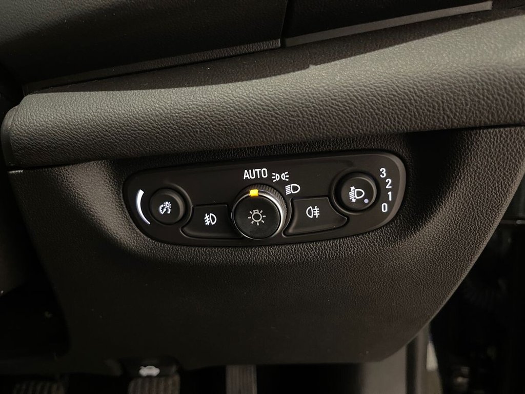 Used Vauxhall Insignia 2022 for sale - 76280110: Photo 32