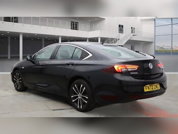 Used Vauxhall Insignia 2022 for sale - 76280110: Photo 3