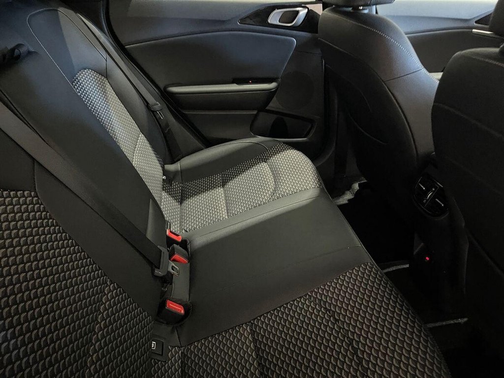 Used Kia XCeed 2022 for sale - 76280115: Photo 27