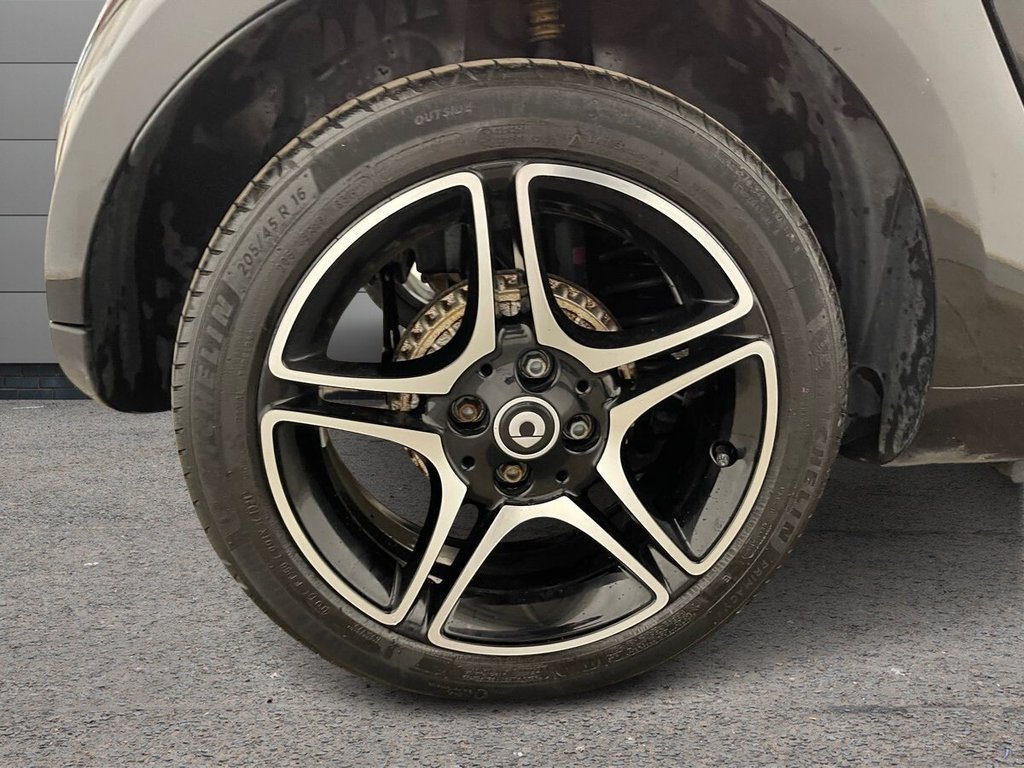 Used smart fortwo 2021 for sale - 76318733: Photo 13