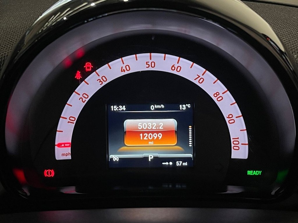 Used smart fortwo 2021 for sale - 76318733: Photo 23