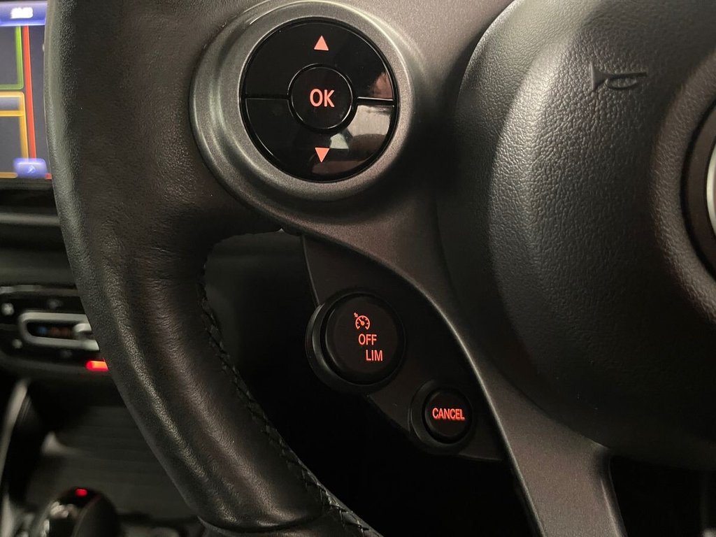 Used smart fortwo 2021 for sale - 76318733: Photo 24