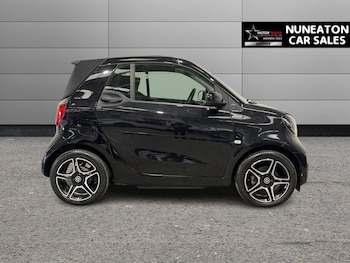 Used smart fortwo 2021 for sale - 76318733: Photo