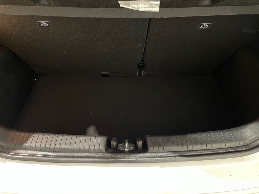 Used Hyundai i10 2021 for sale - 76470421: Photo 27