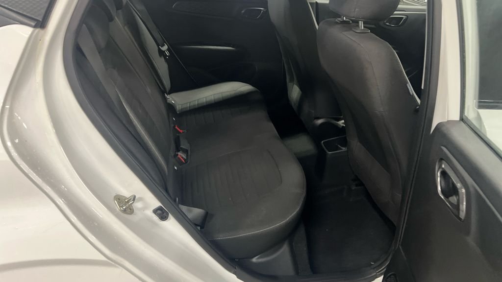 Used Hyundai i10 2021 for sale - 76470421: Photo 8