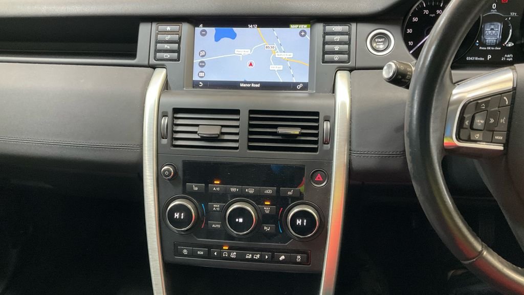 Used Land Rover Discovery Sport 2018 for sale - 76356522: Photo 11