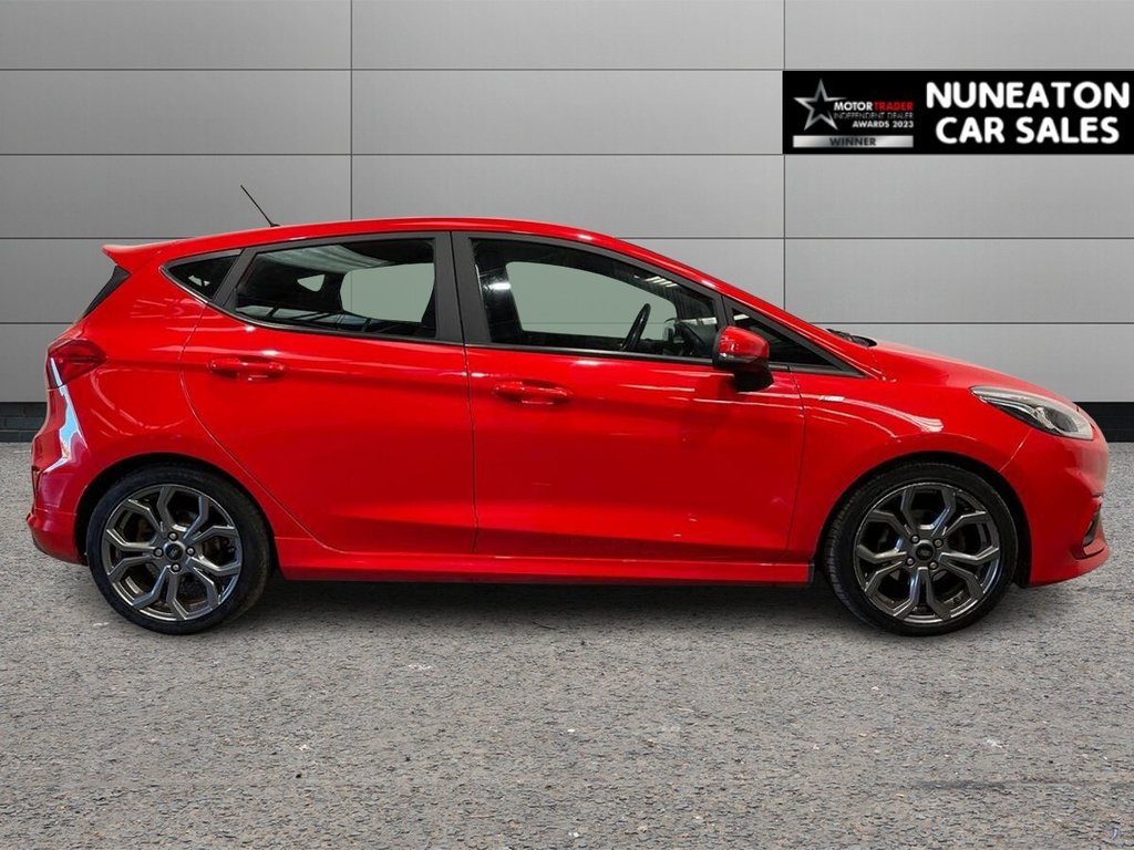 Used Ford Fiesta 2018 for sale - 77139623: Photo 2