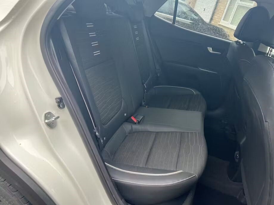 Used Kia Stonic 2021 for sale - 78049472: Photo 8