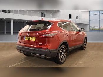 Used Nissan Qashqai 2018 for sale - 76235641: Photo 4