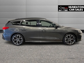 Used Ford Focus 2021 for sale - 78570455: Photo