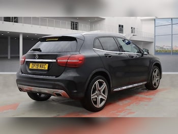Used Mercedes-Benz GLA 2019 for sale - 76570106: Photo