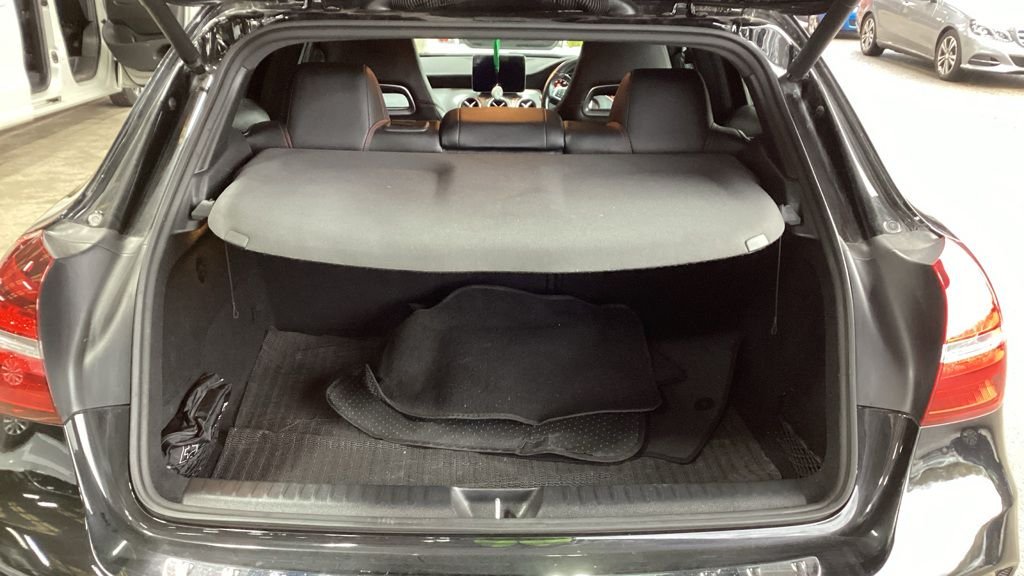 Used Mercedes-Benz GLA 2019 for sale - 76570106: Photo 7