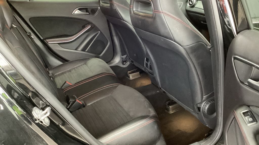 Used Mercedes-Benz GLA 2019 for sale - 76570106: Photo 8