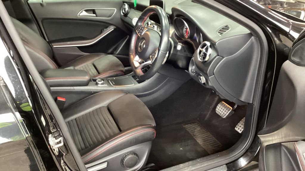 Used Mercedes-Benz GLA 2019 for sale - 76570106: Photo 9