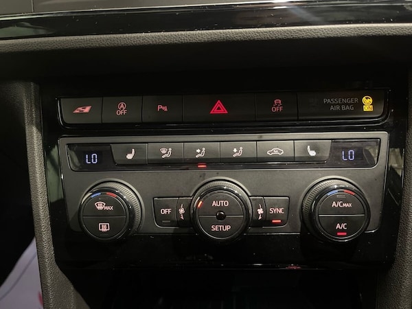 Used SEAT Leon 2019 for sale - 76245107: Photo 17