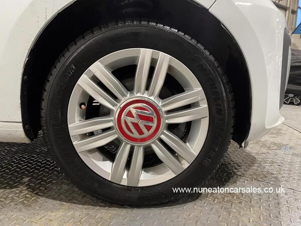 Used Volkswagen up! 2018 for sale - 70910523: Photo 39