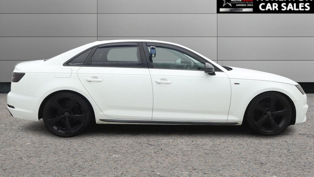 Used Audi A4 2018 for sale - 77748878: Photo 2