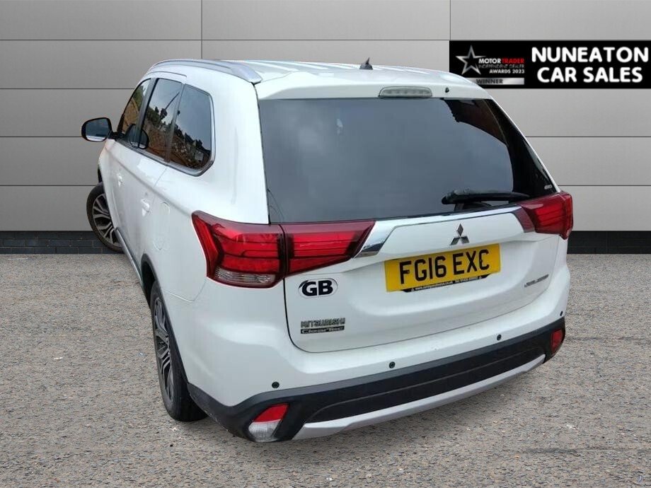 Used Mitsubishi Outlander 2016 for sale - 77356386: Photo 3