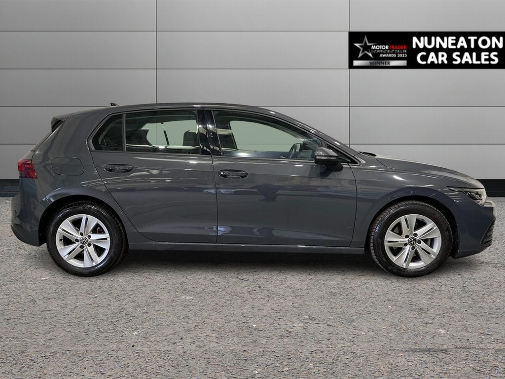 Used Volkswagen Golf 2022 for sale - 77593668: Photo 2